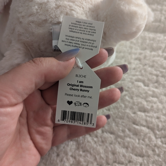 Jellycat original cherry blossom bunny - Picture 4 of 4